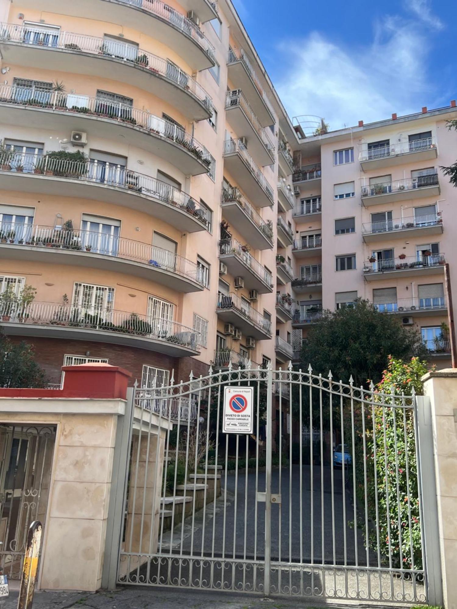 Revis 84 Appartement Napels Buitenkant foto